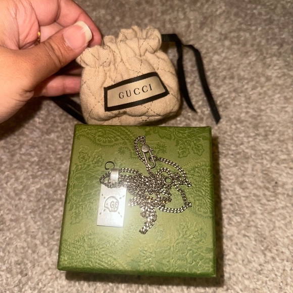 Gucci - Picture 8 of 8